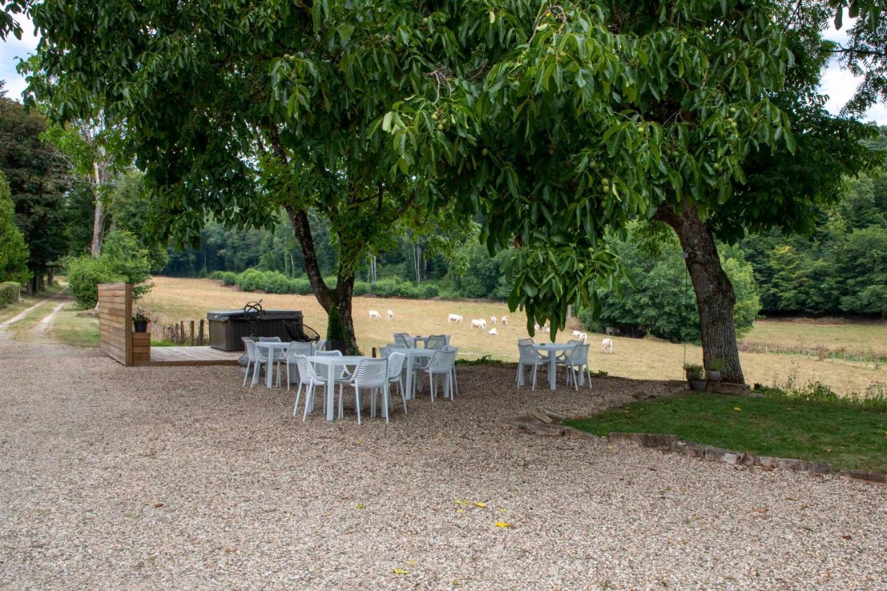 Les Suites De La Domaine Chateau De Fretoy Morlet Экстерьер фото