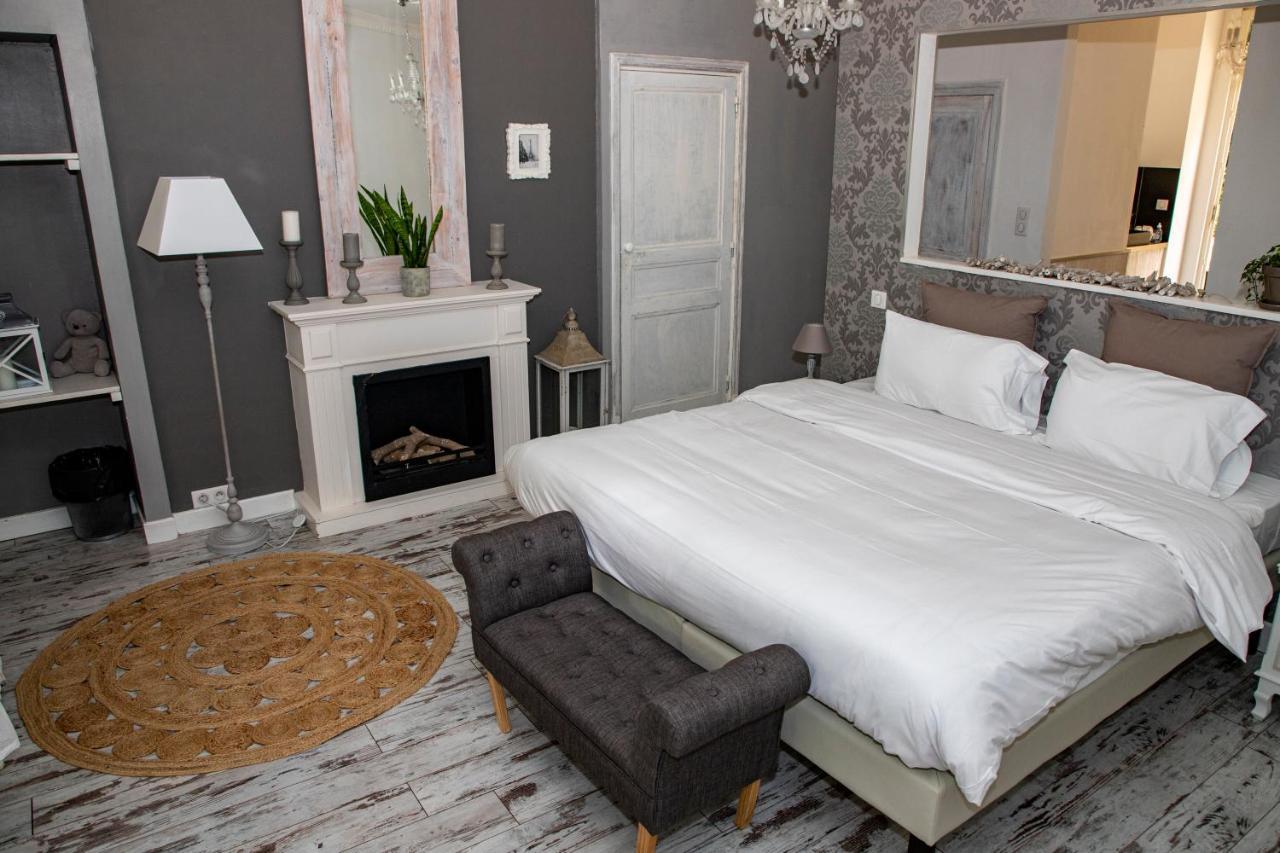 Les Suites De La Domaine Chateau De Fretoy Morlet Экстерьер фото